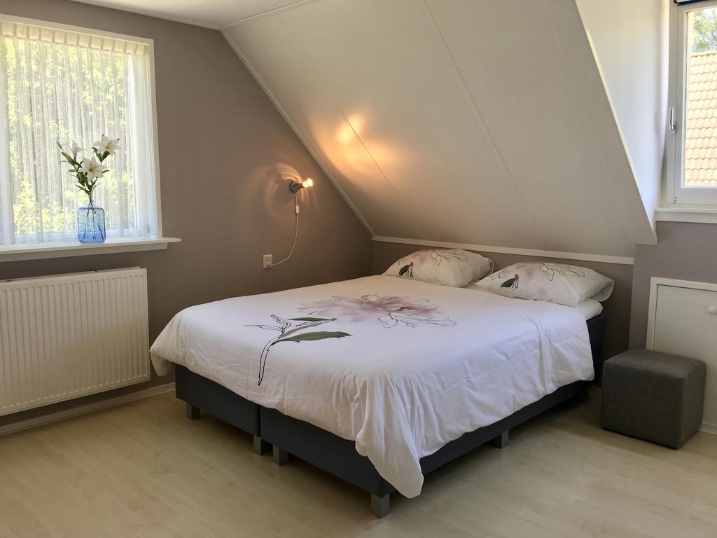 Bed And Breakfast De Lijster Zuid-Scharwoude Εξωτερικό φωτογραφία